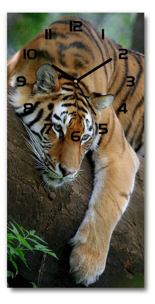 Ceas din sticlă dreptunghiular vertical Tiger pe un copac