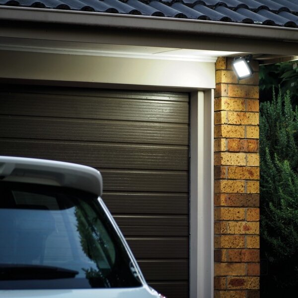 Proiector LED de exterior LED/30W/230V IP65 6500K