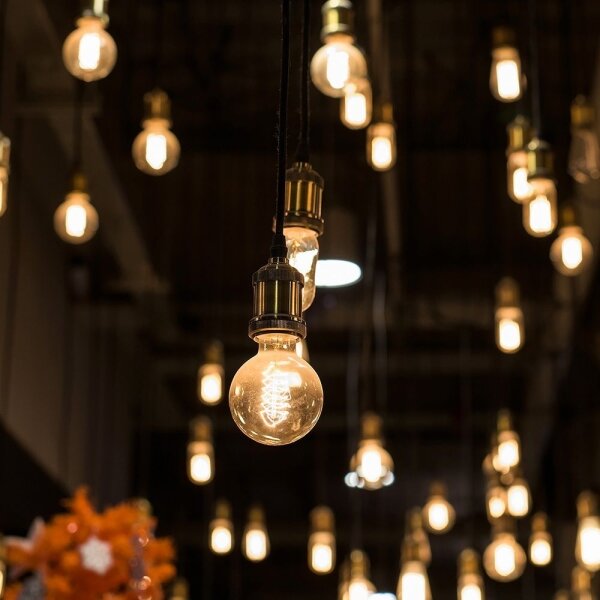 Bec LED FILAMENT G125 E27/6W/230V 1800K