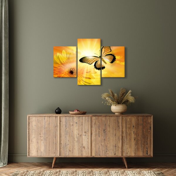 Tablou - Fluture galben cu flori (90x60 cm)