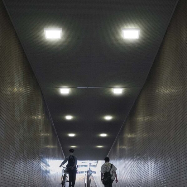 Plafonieră LED/6W/230V 3000K 12x12 cm alb