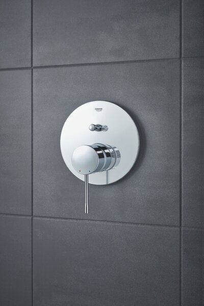 Grohe Essence baterie cadă-duș ascuns crom 24058001