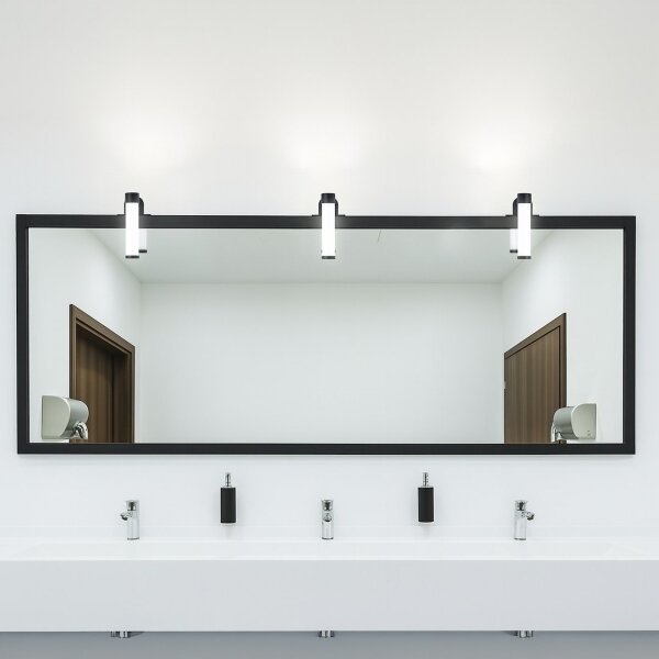 Corp de iluminat LED pentru oglindă de baie APA MINI LED, 4W, 230V, IP44, negru