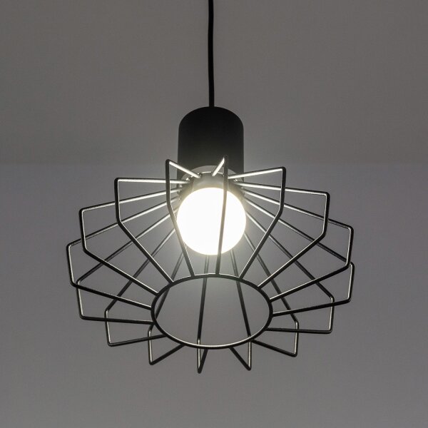 Lampă suspendată pe cablu SOLANO 1xE27/15W/230V negru/crom lucios