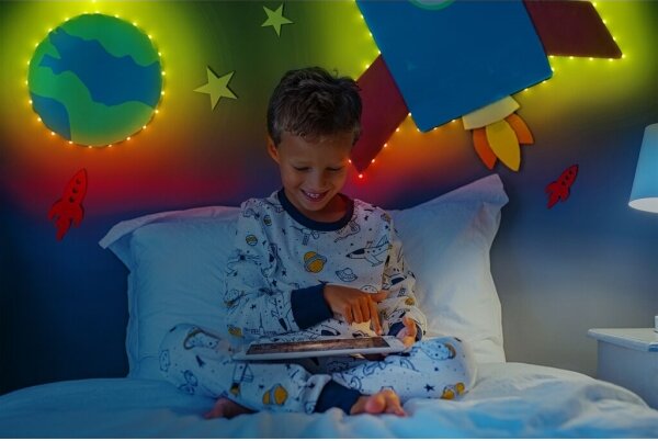 Bandă LED RGB de exterior dimabilă 200xLED 10m IP44 WiFi Twinkly TWD200STP-BEU
