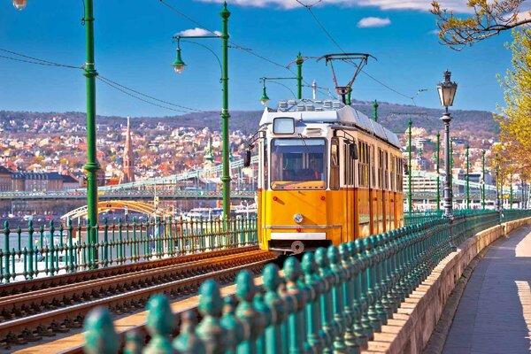 Fototapetă vlies tramvai galben istoric 375 x 250 cm