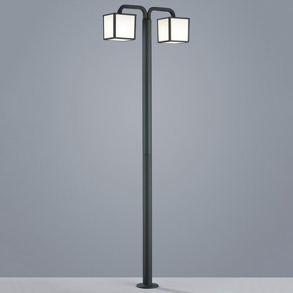 Trio Lighting Lampă LED pe stâlp Cubango cu două abajururi cub, Negru, Metal, Modern