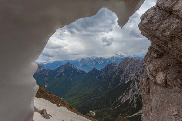 Fototapetă vlies vedere a munților dolomiți 375 x 250 cm