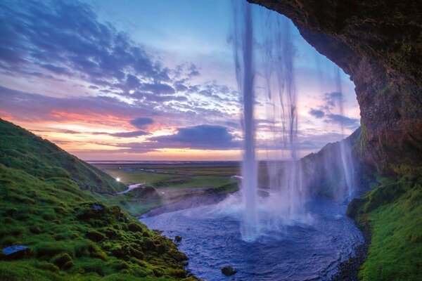 Fototapetă vlies seljalandsfoss, islanda 375 x 250 cm