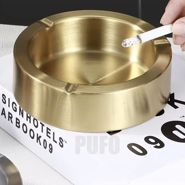Scrumiera metalica rotunda Pufo Gentle, 12 cm, auriu