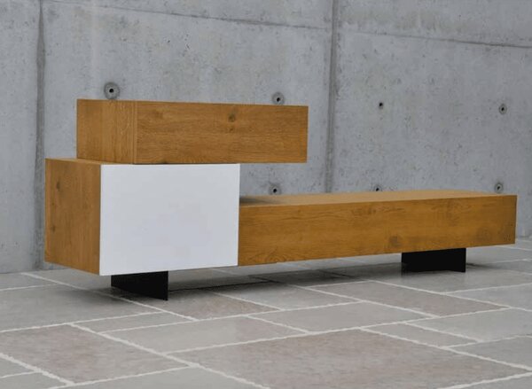 COMODA TV lemn masiv - 180 cm / 45 cm / h 76 cm