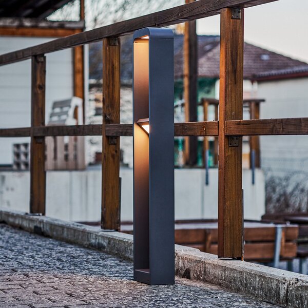 Lindby bornă luminoasă LED Darko, 100cm, gri, metal, IP54, Gri, Aluminiu, Modern