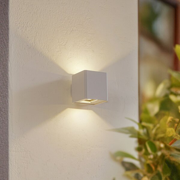 Lucande Lampa de perete pentru exterior cu LED Aaron, albă, IP54, lumină, Alb, Aluminiu, Modern