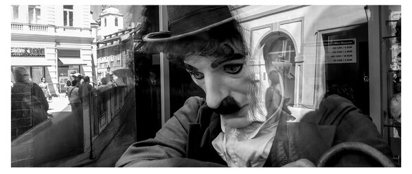 Tablou - Charles Chaplin la Praga (120x50 cm)