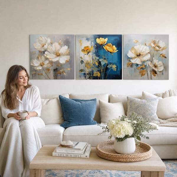 Set de 3 tablouri Poezia Florală Aurie — Răsfăț pentru simțuri, Flori Aurii, Simfonia Eleganței - 3× 50×50 cm