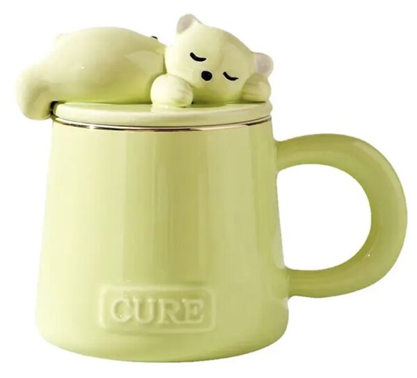 Cana cu capac din ceramica si lingurita Pufo Sleepy Bear pentru cafea sau ceai, 320 ml, verde