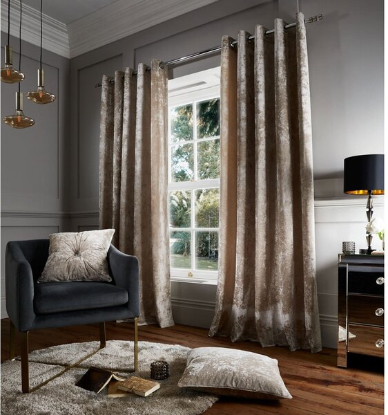 Draperii bej 2 buc. 168x183 cm Crushed Velvet – Catherine Lansfield