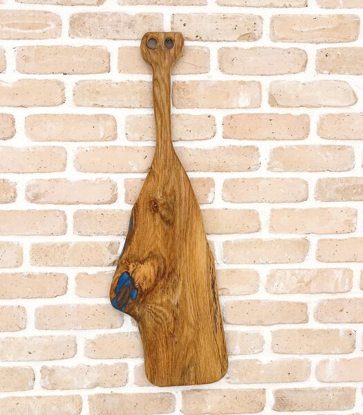 Oak Azure Runway – Platou XL din stejar cu inserții de rășină albastră - 82x25 cm
