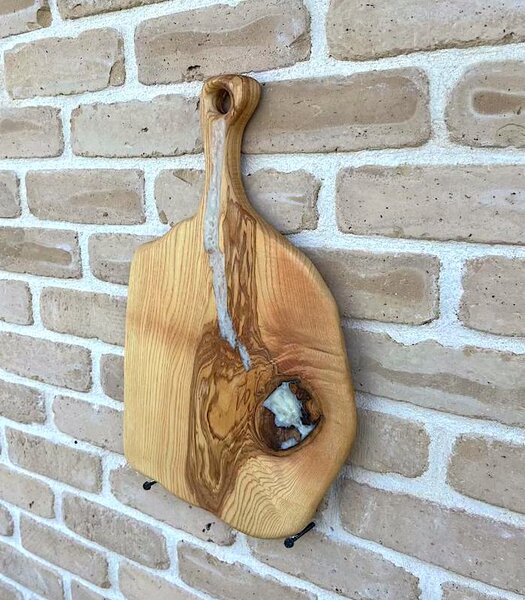Platou „Ash Flow” din frasin masiv și inserții de rășină – 47x30 cm