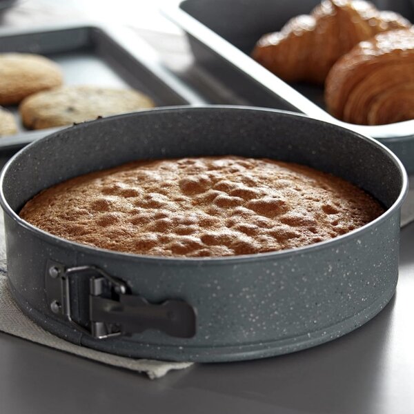 Tava metalica rotunda Pufo Cook pentru copt prajituri, cu baza detasabila- ideala pentru torturi si deserturi perfecte