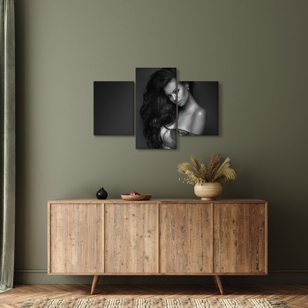 Tablou - Portretul unei femei seducătoare, alb-negru (90x60 cm)