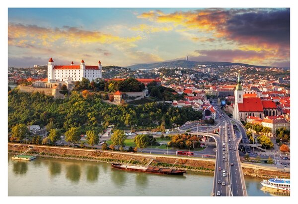Tablou - Panorama bratislavei, Slovacia (90x60 cm)
