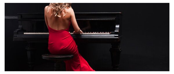 Tablou - Femeia cântând la pian (120x50 cm)