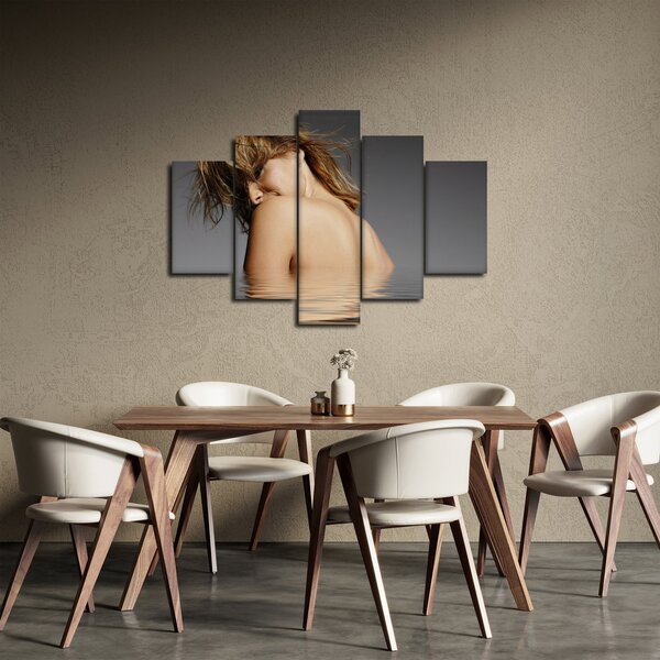 Tablou - Imaginea unei femei care face baie (150x105 cm)