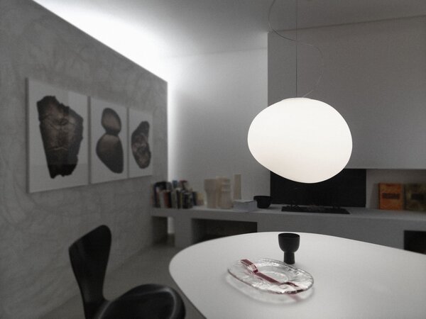 Foscarini Lampă suspendată Gregg Medium, albă, înălțime 26 cm, reglabil, Alb, Camera de zi / sufragerie, Sticlă