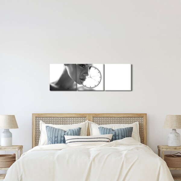Tablou - Portretul femeii, alb- negru (cu ceas) (90x30 cm)