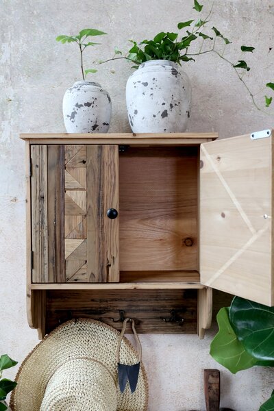 Dulap de perete, din lemn reciclat, cu 2 usi 3 agatatori, aspect rustic
