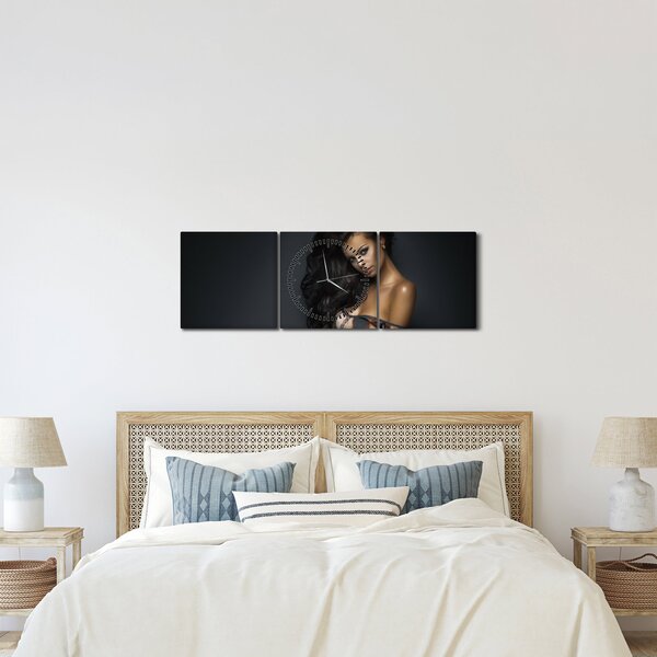 Tablou - Portretul unei femei seducătoare (cu ceas) (90x30 cm)