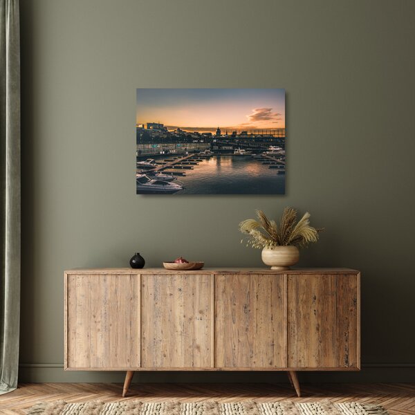 Tablou pe sticlă - orașul port (70x50 cm)