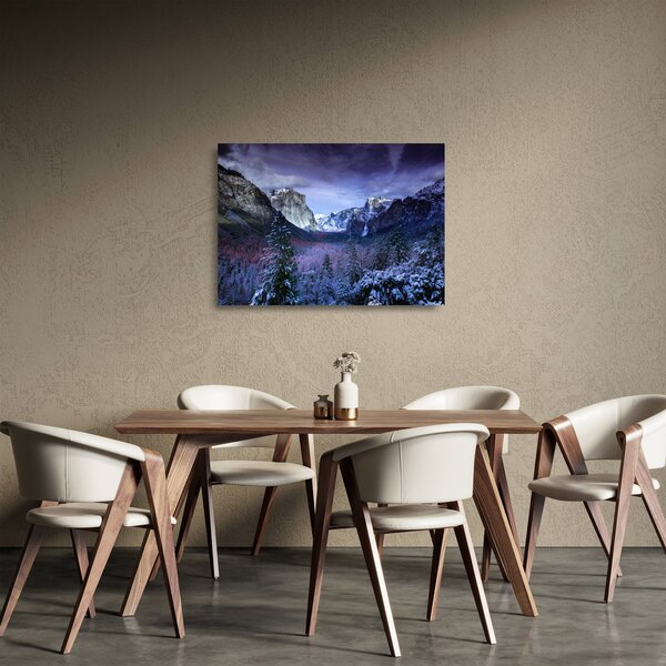 Tablou pe sticlă cu peisaj montan iarna (70x50 cm)