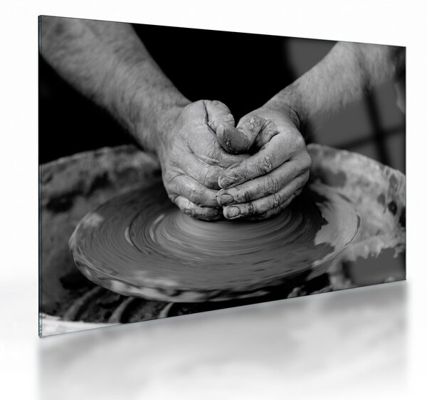 Tablou pe sticlă alb negru - producția de ceramică (70x50 cm)