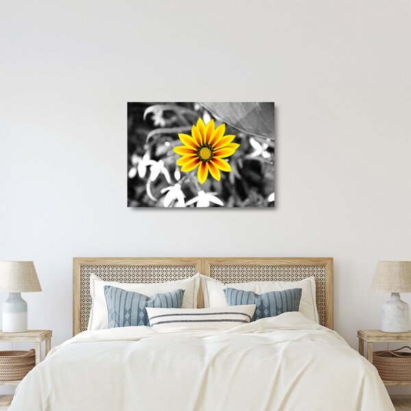 Tablou pe sticlă cu floare galbenă (70x50 cm)