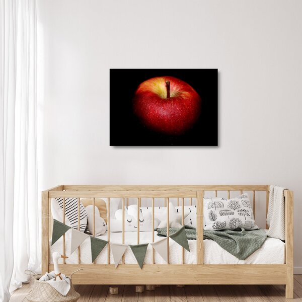 Tablou pe sticlă cu măr pe fundal negru (70x50 cm)