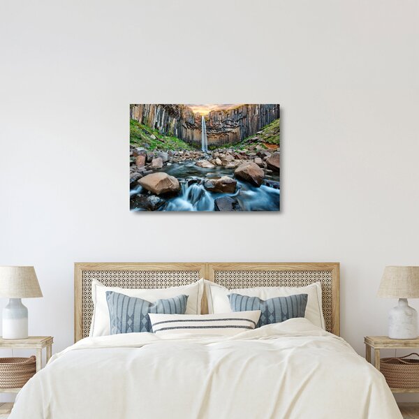 Tablou pe sticlă - Cascada Svartifoss, Islanda (70x50 cm)