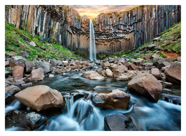 Tablou pe sticlă - Cascada Svartifoss, Islanda (70x50 cm)