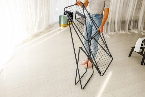 Erga Model 107 Negru, uscator de rufe 178,5x54x104,5 cm, negru, ERG-SEP-10SUSLA107BLA