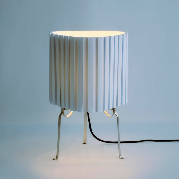 HAY Lampa de masă Canelé, albastru deschis, înălțime 37 cm, soclu E14, abajur, Albastru, Camera de zi / sufragerie, Țesătură / Textil, Design