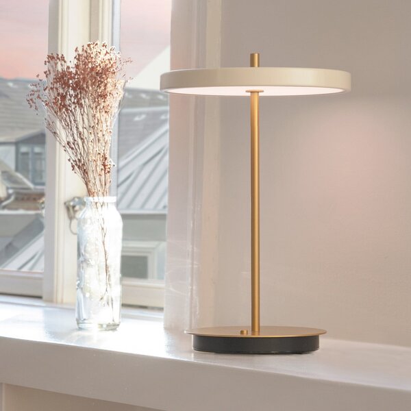 UMAGE Lampă de masă LED reîncărcabilă Asteria Move alb perlat/zahăr 31cm, reglabil, Auriu / Alamă, Camera de zi / sufragerie, Metal, Design