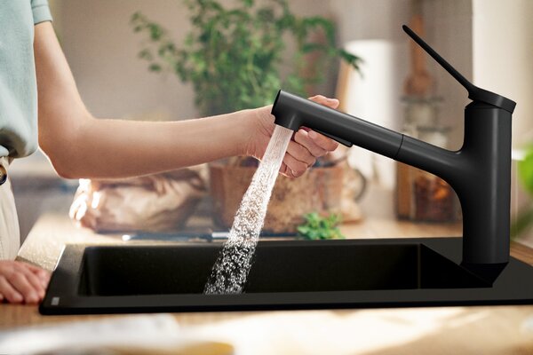 Hansgrohe Zesis M33 baterie bucătărie pe picior negru 74820670