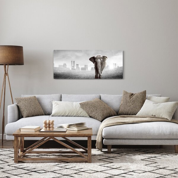Tablou - Elefanți în oraș, versiunea alb-negru (120x50 cm)