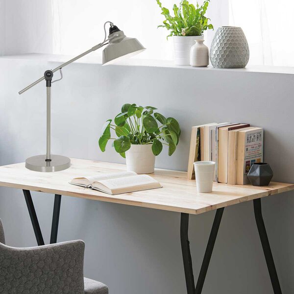 Steinhauer Lampă de masă Nové, reglabilă, verde, Verde, Camera de zi / sufragerie, Metal, Design industrial