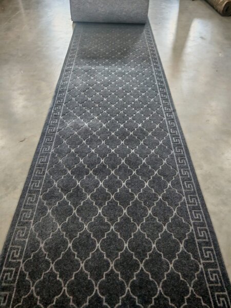 Traversă Versace Gri, Model Geometric, 100% Poliester, 715 g mp 1.2 metri, 2 metri