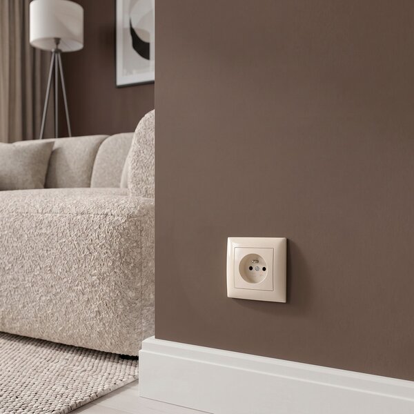 Priză simplă cu împământare OSTE JNH001-G Beige