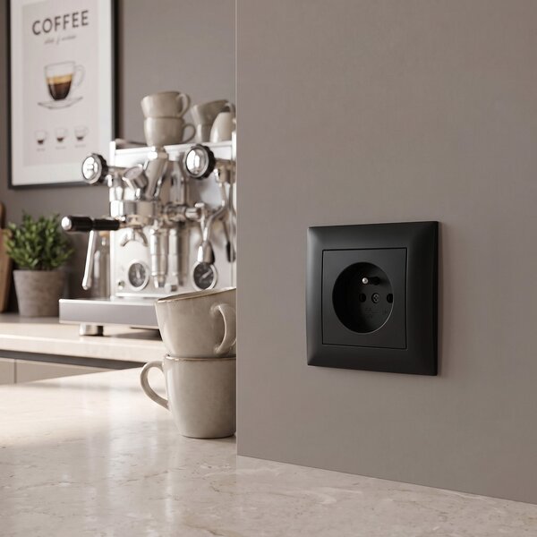 Priză simplă cu împământare OSTE JNH001-G Black