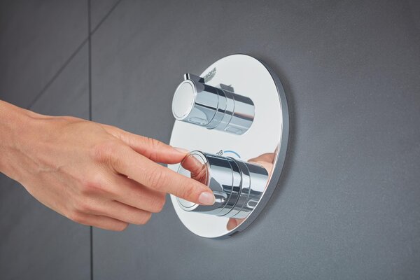 Grohe Grohtherm baterie cadă-duș ascuns cu termostat StarLight Chrome 24076000