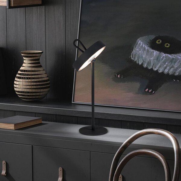 Näve Ella LED lampă de masă reîncărcabilă, magnetică, negru, reglabil, Negru, Camera de zi / sufragerie, Metal, Scandinavă
